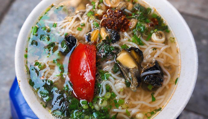 Bún Ốc Giò Tai