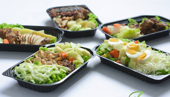 Phở gạo lứt trộn gà