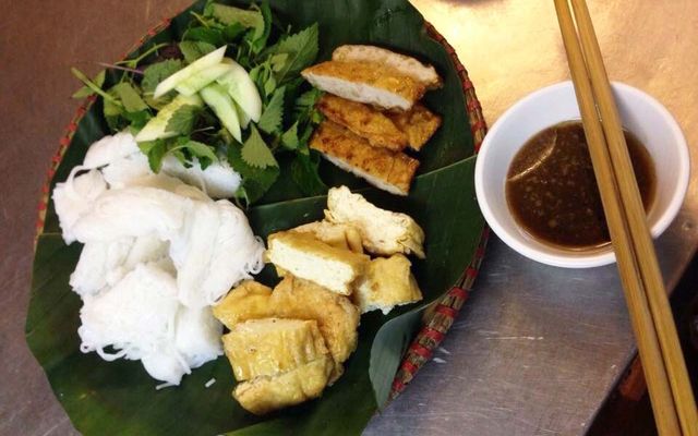 Bún Ốc Chuối Đậu