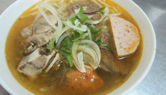 Cô Trinh - Bún Bò & Bún Riêu