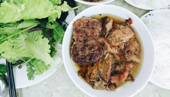 Bún Chả & Nem Rán - Hoàng Ngân