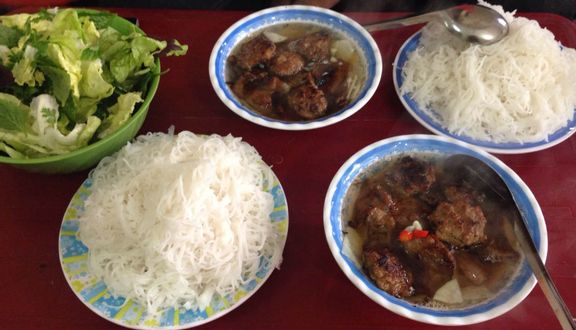 Bún Chả Gia Truyền Hà Nội