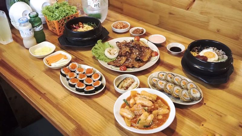 Cơm Trộn Thịt Bò
