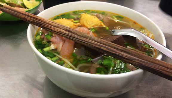 Bún Bò Huế - Nguyễn Khắc Cần