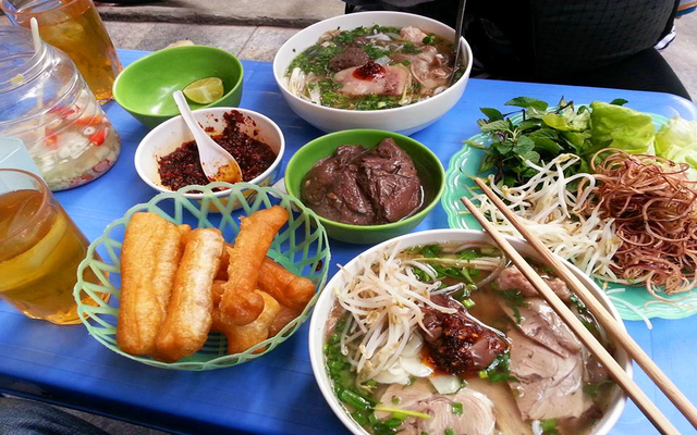 Móng Thêm