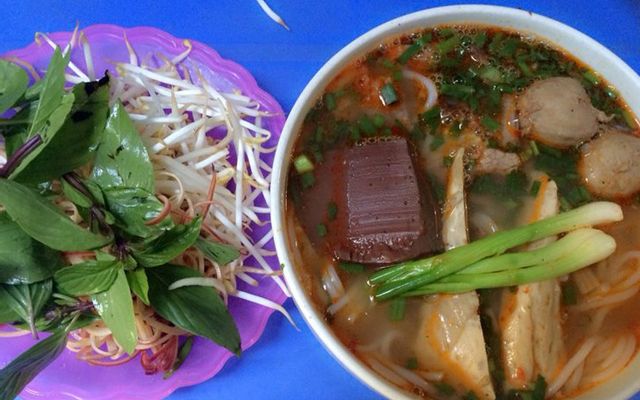 Bún Bò Huế Đặc Biệt