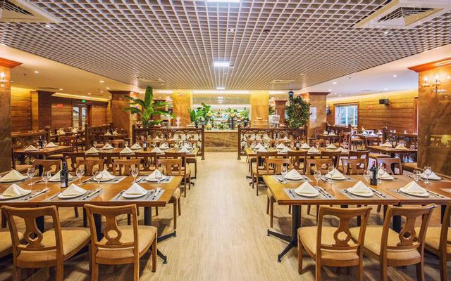 Buffet Sen Xanh - Blue Lotus Center