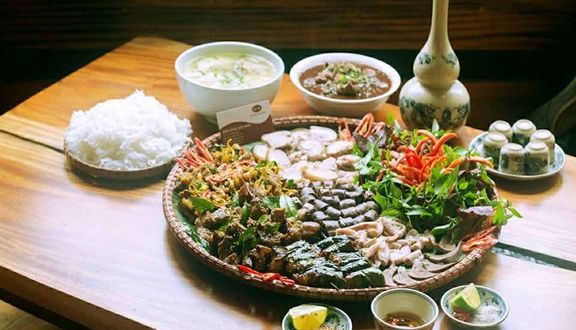 Lòng lợn hấp