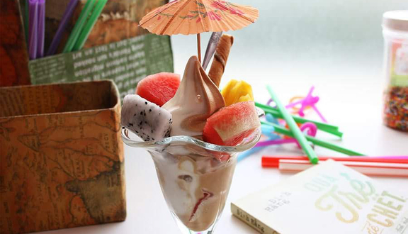 Cơm Đùi Gà Khổng Lồ