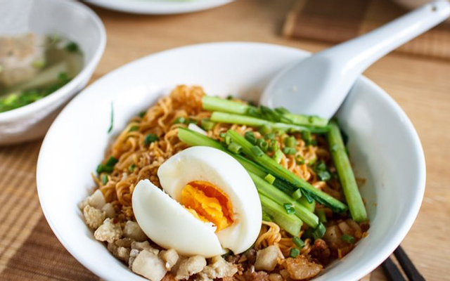 Mỳ Trộn Trứng