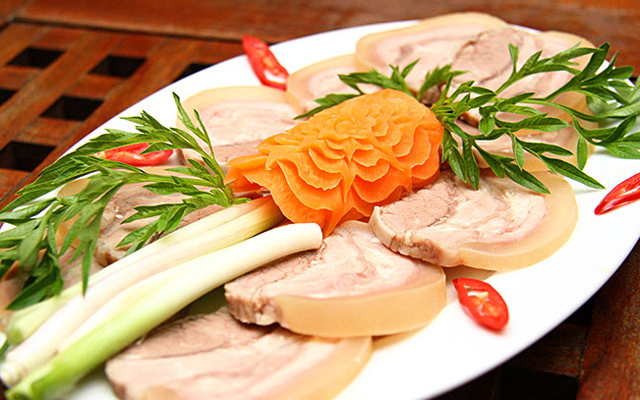 Bò Tơ Tây Ninh Năm Sánh - Lê Đức Thọ