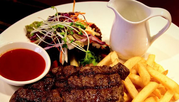 Black Jack's Restaurant - Hàng Bè