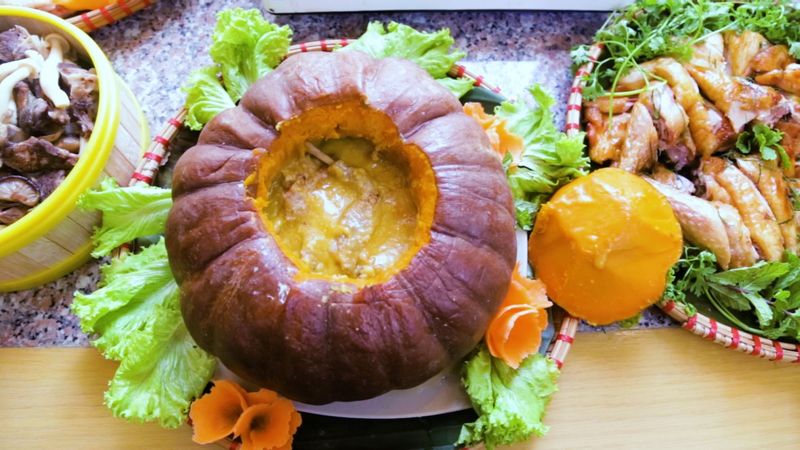 Bếp Nhà - Gà Nướng Lu & Lẩu Trứng Kê