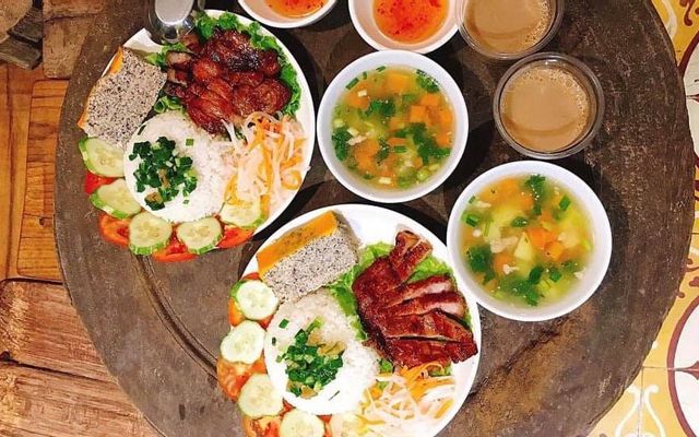 Bếp Lợn - Cơm Tấm Sài Gòn