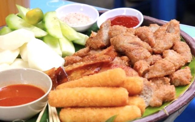 Quán Bé Tí Xíu - Ốc, Ngao, Nem, Chân Gà & Cháo