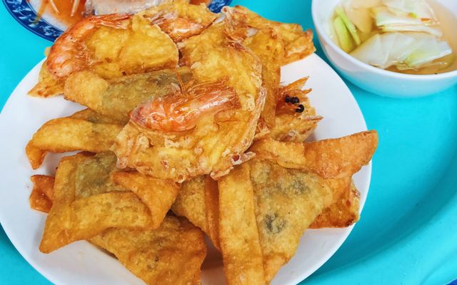 Bé Bự - Bánh Tôm & Há Cảo