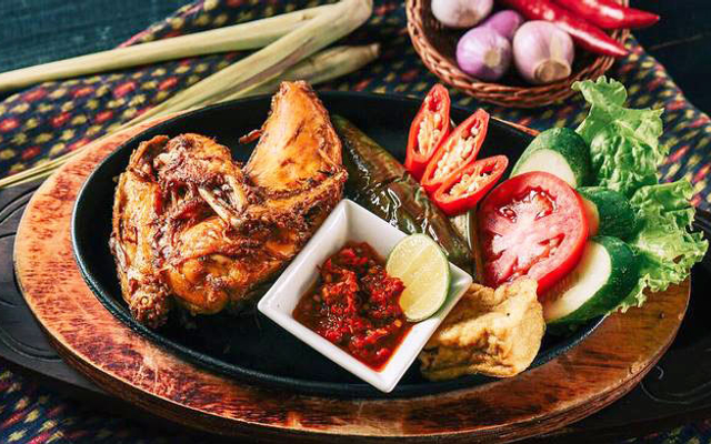 Batavia Restaurant & Cafe