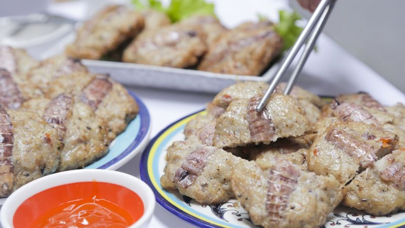 Bảo Uyên - Chả Bề Bề Nguyên Con Online