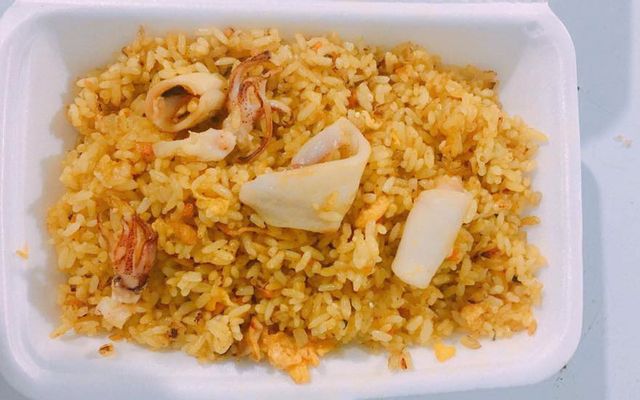 Cơm Gà Xé Súp Lơ