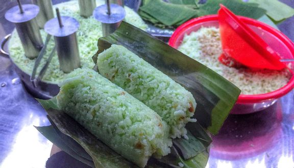 Bánh Ống Lá Dứa Khơ Me - Tôn Thất Tùng