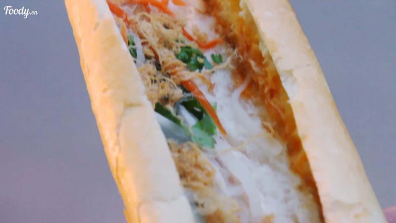 Bánh Mì Que Đà Nẵng - Đại Học Công Nghiệp