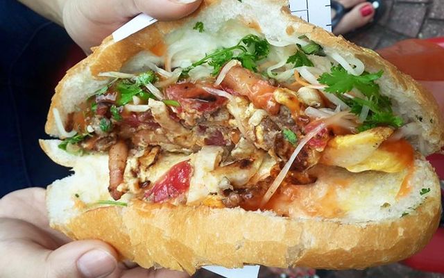 Bánh Mì Trứng