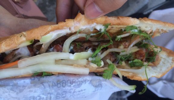 Bánh Mì Ngon - Hai Bà Trưng