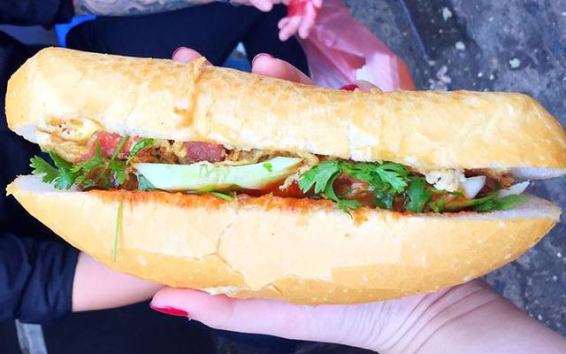 Bánh Mì - Ngõ Huyện