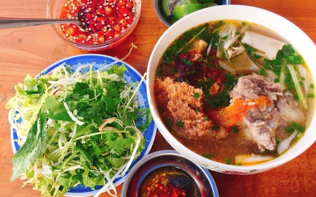 Bún riêu xương