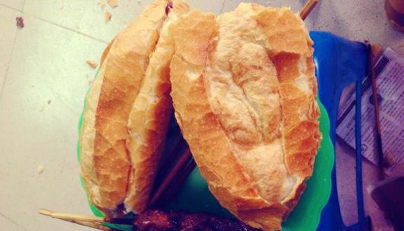 Bánh Mì Hàng Chuối