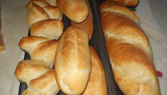 Bánh Mì Gùi - Hoàng Ngọc Phách