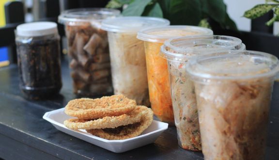 Dâu dầm sữa chua