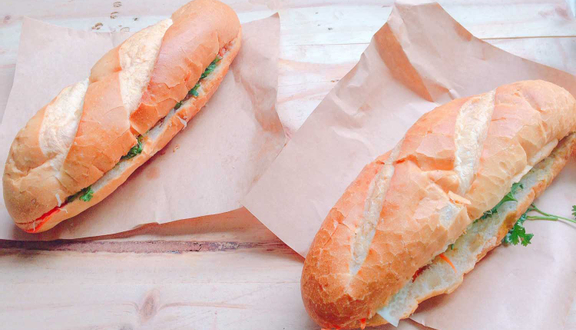 Bánh Mì Bami Hiip - Ngõ Huyện