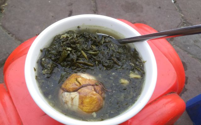 Bánh Giò & Trứng Vịt Lộn Ngải Cứu