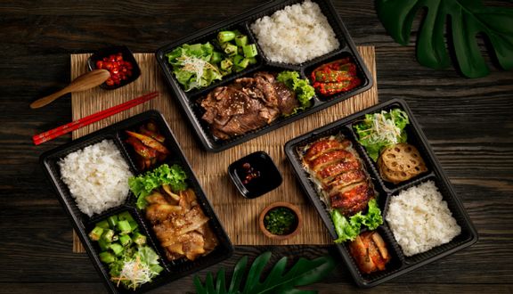 Bento cơm gà nướng