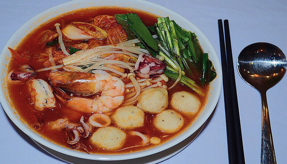 Mỳ Hải Sản Trộn