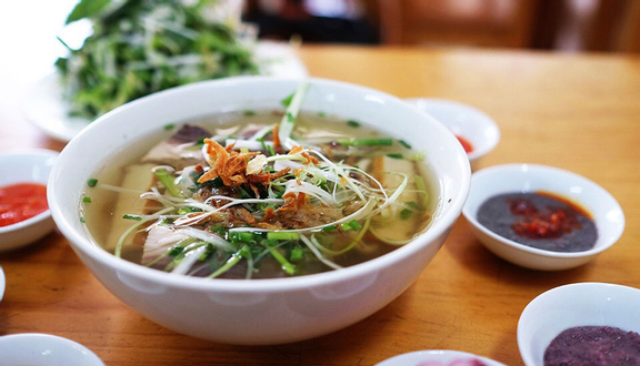 Hủ tíu xào bò