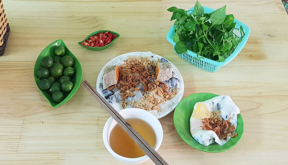 Bánh Cuốn Nóng 101 Bà Triệu - Trần Nhân Tông