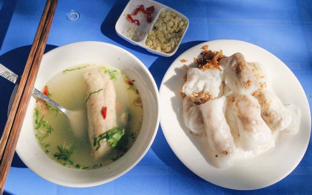 Bánh Cuốn Trứng