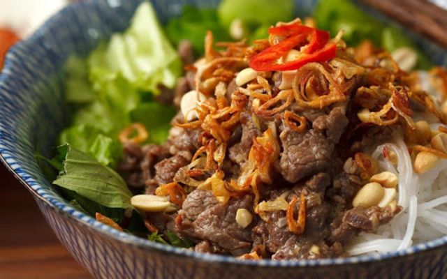 Bún Bò Xào - Trịnh Phong