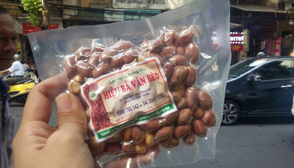 Bà Vân Béo - Lạc Rang Húng Lìu