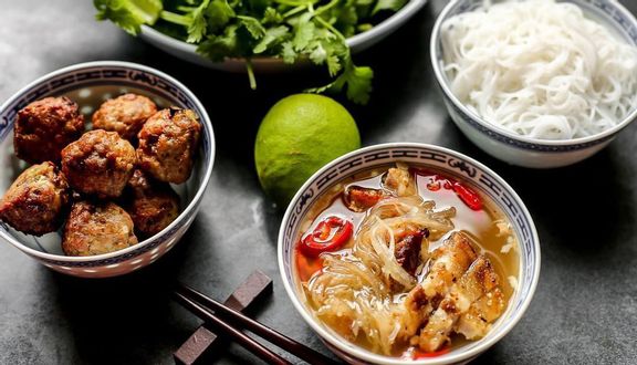 Bà Thoa - Bún Chả Gia Truyền