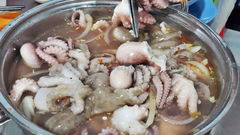 Bạch Tuộc Sốt Me