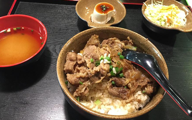 Ancombo - Cơm Bò Gyudon - Vũ Phạm Hàm