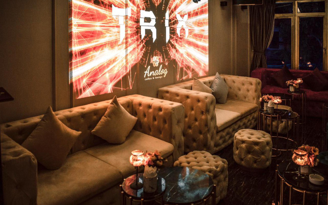 Analog Coffee Lounge - Nguyễn Hữu Huân