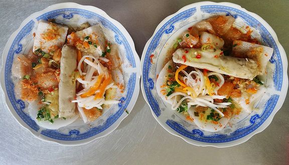 Bánh bột lọc + nước