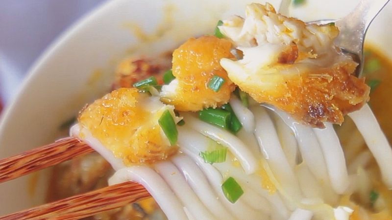 Bún Đặc Biệt chiên
