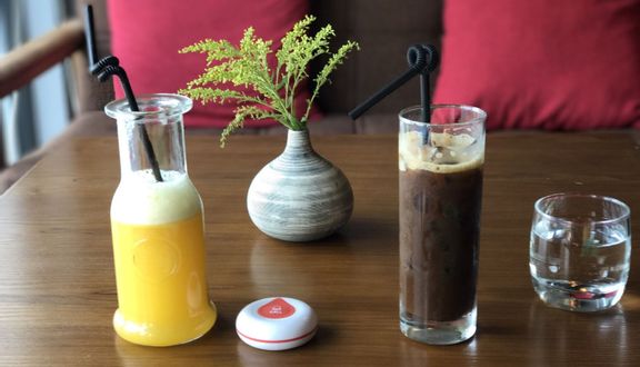 Amara Cafe & Bistro