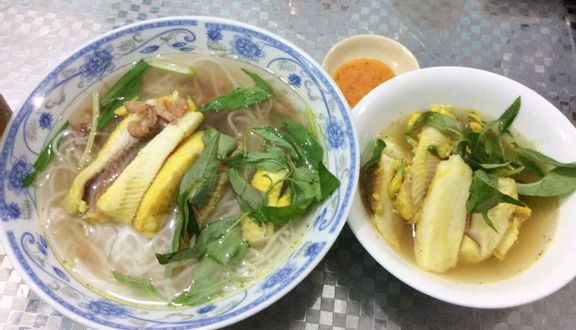 Ẩm Thực Quán - Bún & Bánh Mì Sốt Vang