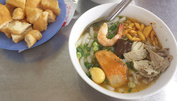 Bánh Canh Thịt Bằm + Chả Cua